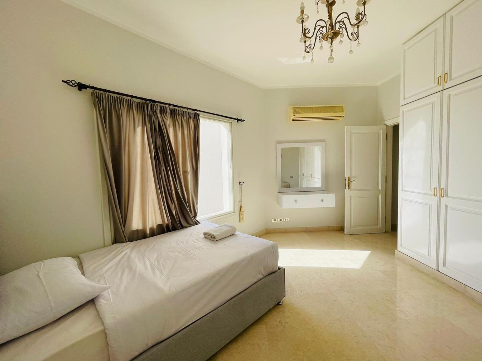 6 Bedroom In El-gouna 38 *